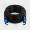 Câble HDMI 2.0 connecté à une télévision