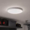Panel LED crystal apparent installé au plafond avec lumière blanche froide