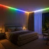 Ruban LED RGB installé dans une chambre moderne