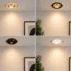 Spots encastrables décoratifs installés au plafond avec lumière chaude
